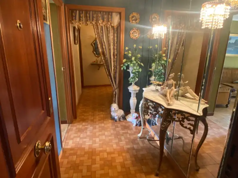 Piso en venta en Calle Gaspar Arroyo, 10, San Pablo y Santa Marina Piso en venta en Palencia con Terraza, Trastero y Amueblado