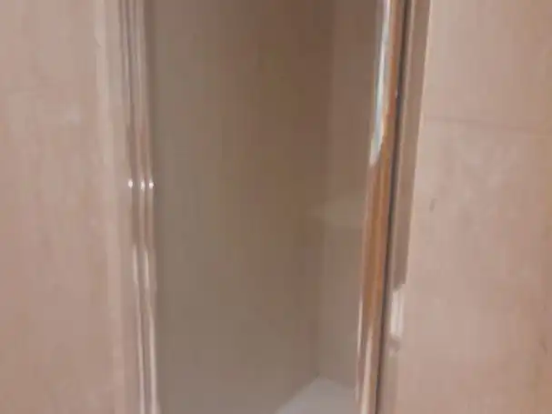 Baño de Piso de alquiler en Oviedo  con Calefacción, Parquet y Amueblado