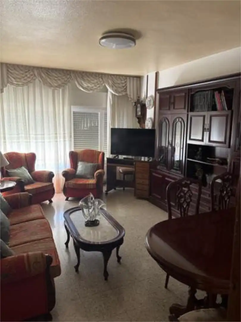 Flat for rent in Estación - San Antonio Flat for rent in Estación - San Antonio