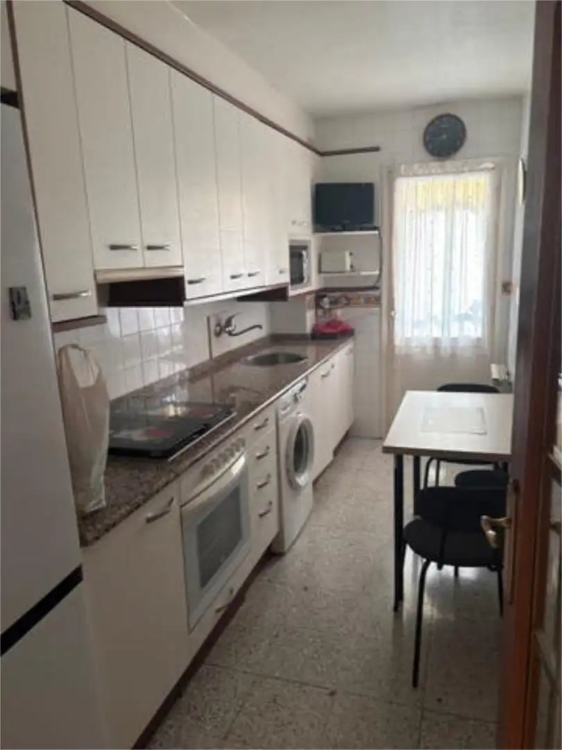 Flat for rent in Estación - San Antonio Flat for rent in Estación - San Antonio