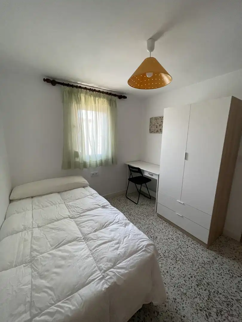 Piso de alquiler en Calle Capataz Juan Rodríguez, 7, Montilla Habitación de Piso de alquiler en Montilla con Amueblado