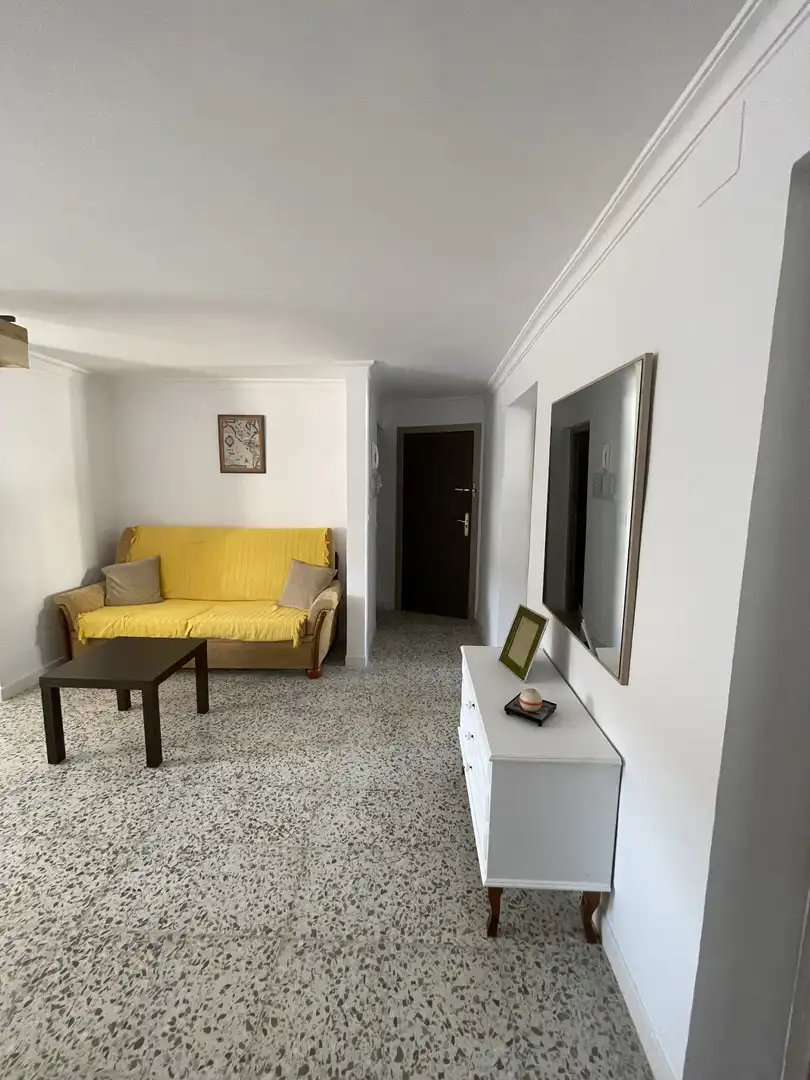Piso de alquiler en Calle Capataz Juan Rodríguez, 7, Montilla Sala de estar de Piso de alquiler en Montilla con Amueblado
