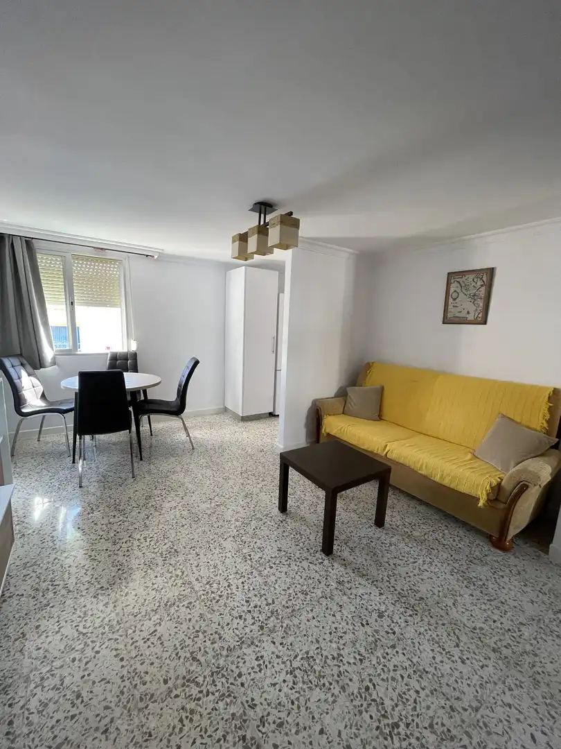Piso de alquiler en Calle Capataz Juan Rodríguez, 7, Montilla Sala de estar de Piso de alquiler en Montilla con Amueblado
