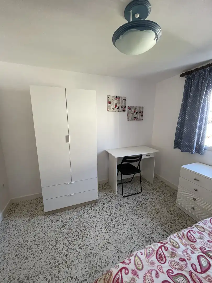Piso de alquiler en Calle Capataz Juan Rodríguez, 7, Montilla Habitación de Piso de alquiler en Montilla con Amueblado