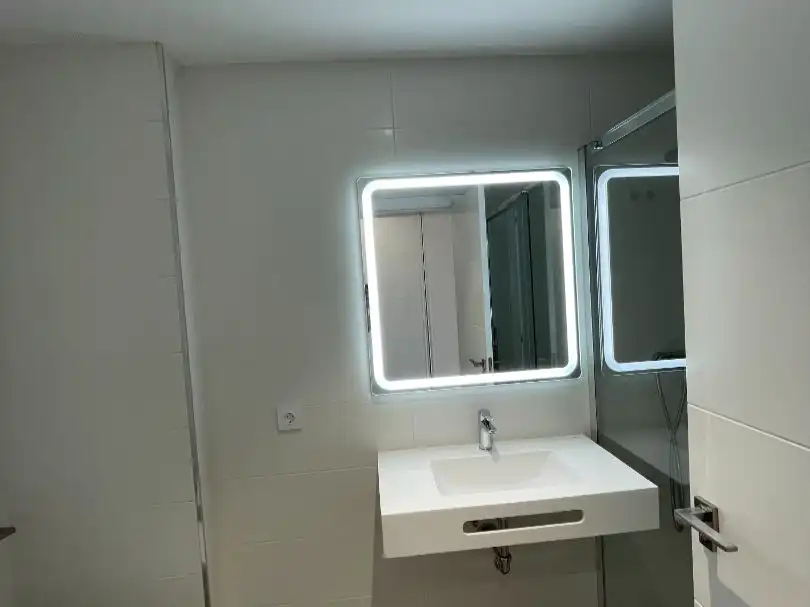 Piso de alquiler en Bulevar Louis Pasteur, 17, El Tejar - Hacienda Bizcochero Baño de Piso de alquiler en Málaga con Aire acondicionado, Calefacción y Terraza