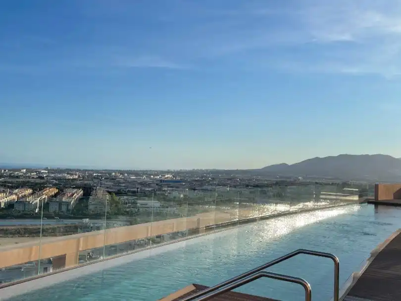 Piso de alquiler en Bulevar Louis Pasteur, 17, El Tejar - Hacienda Bizcochero Piscina de Piso de alquiler en Málaga con Aire acondicionado, Calefacción y Terraza
