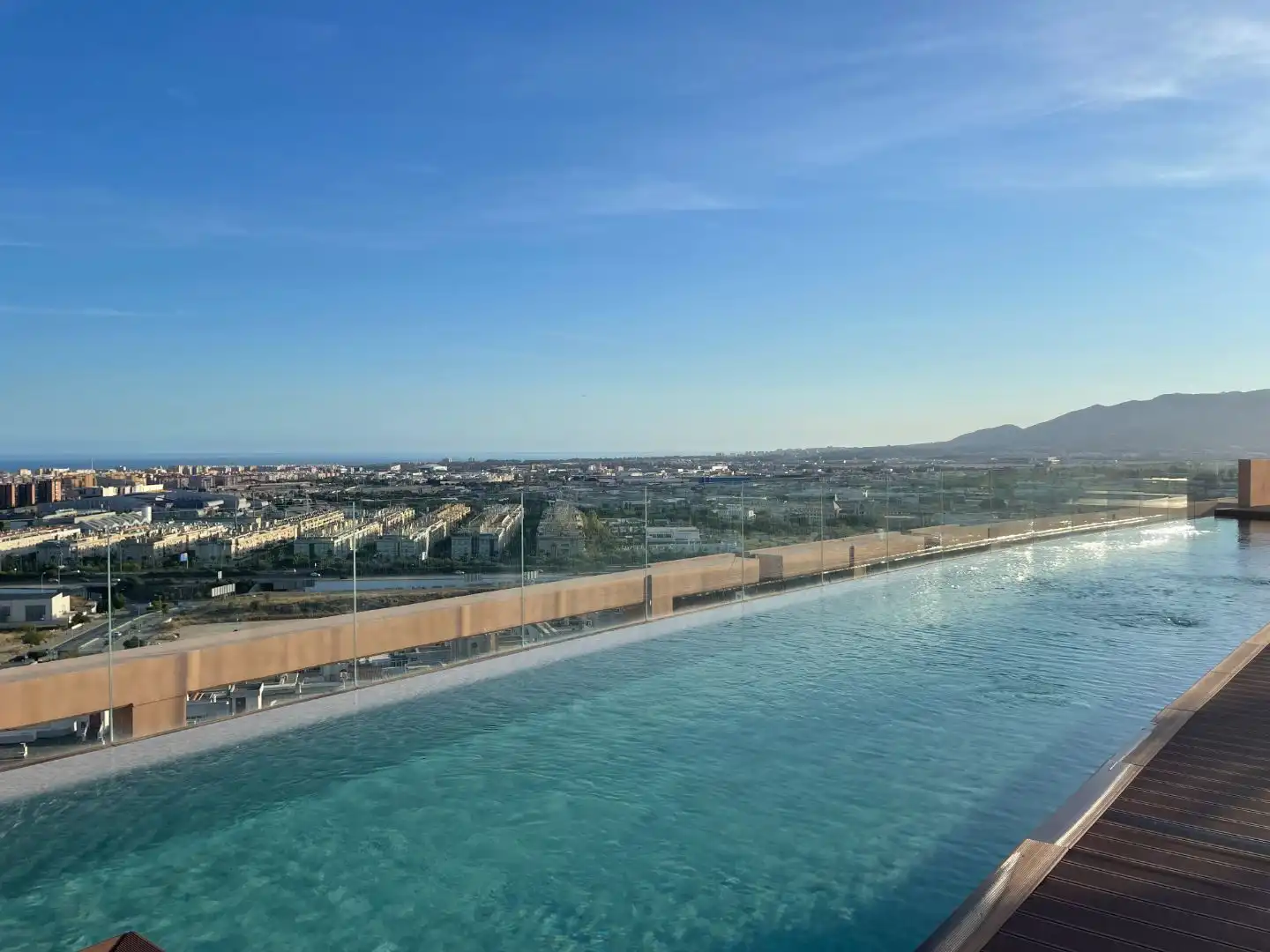 Piso de alquiler en Bulevar Louis Pasteur, 17, El Tejar - Hacienda Bizcochero Piscina de Piso de alquiler en Málaga con Aire acondicionado, Calefacción y Terraza
