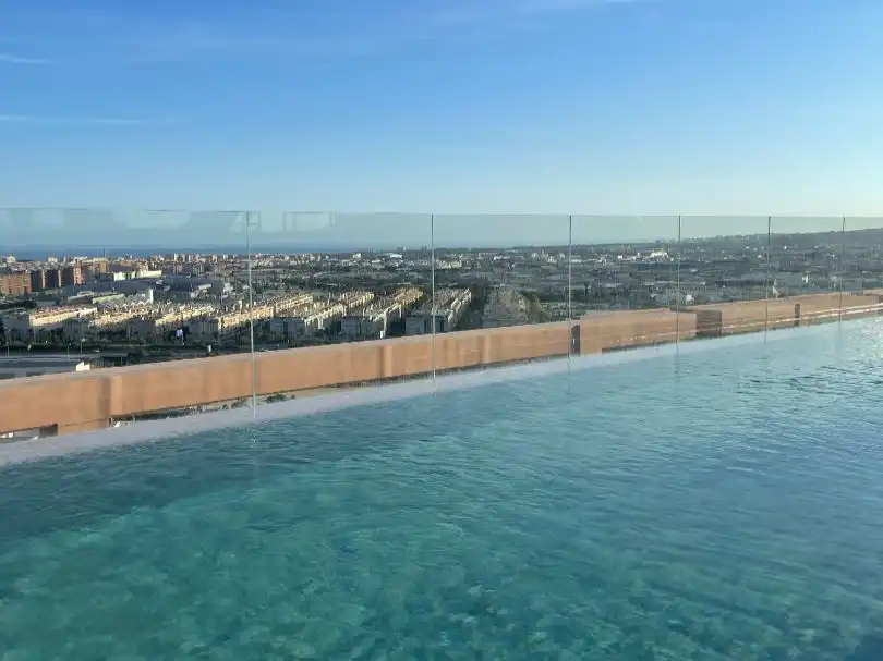 Piso de alquiler en Bulevar Louis Pasteur, 17, El Tejar - Hacienda Bizcochero Piscina de Piso de alquiler en Málaga con Aire acondicionado, Calefacción y Terraza