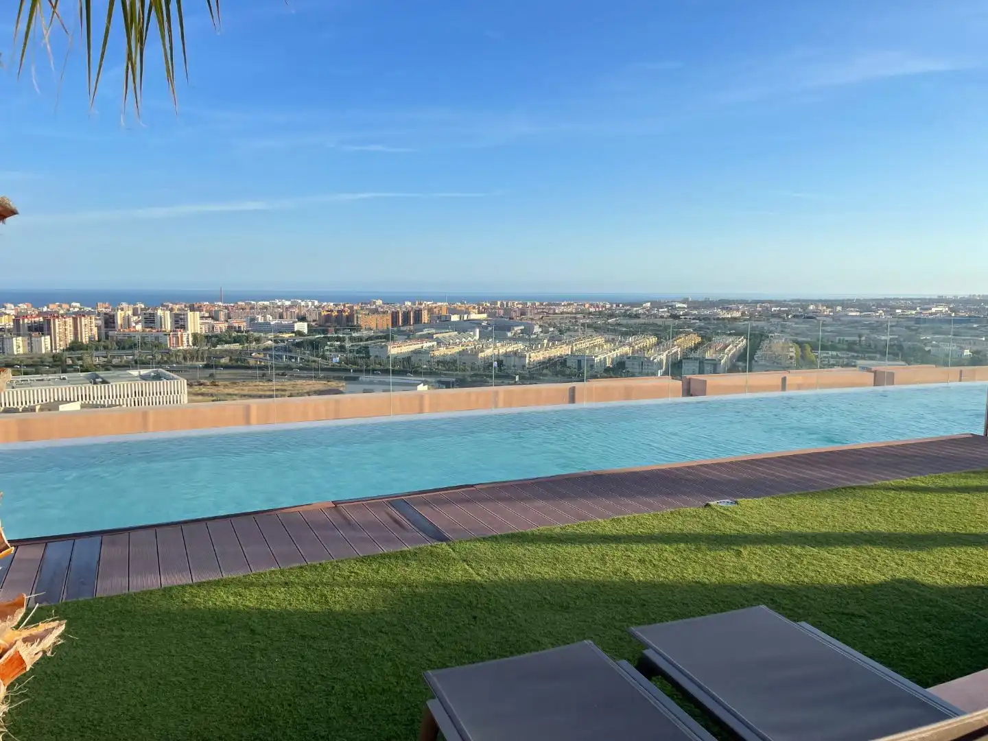 Piso de alquiler en Bulevar Louis Pasteur, 17, El Tejar - Hacienda Bizcochero Piscina de Piso de alquiler en Málaga con Aire acondicionado, Calefacción y Terraza