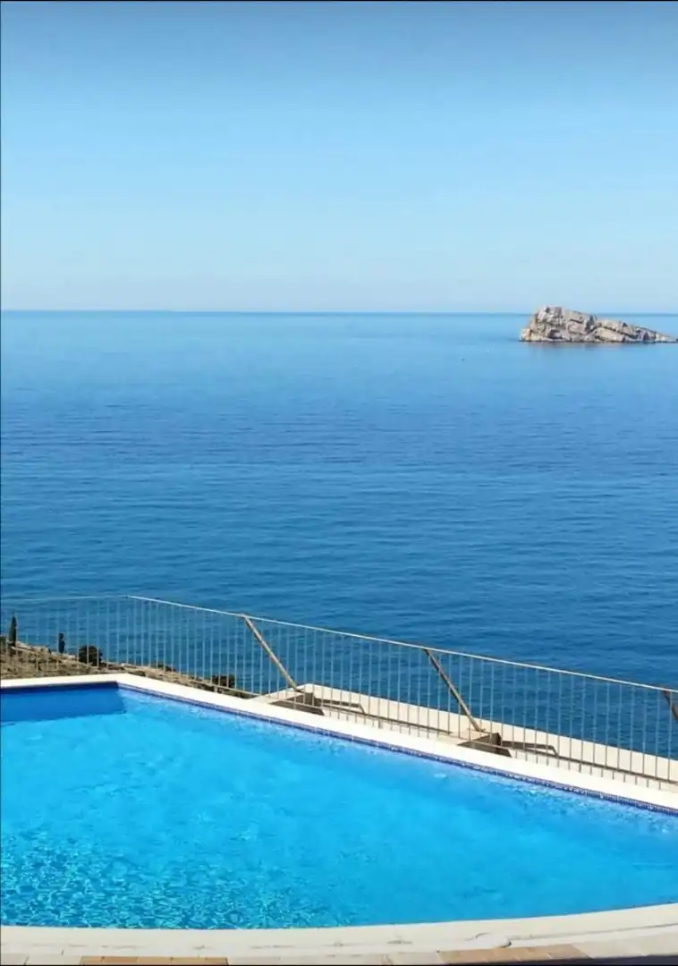 Piso de alquiler en Benidorm con Aire acondicionado, Terraza y Piscina