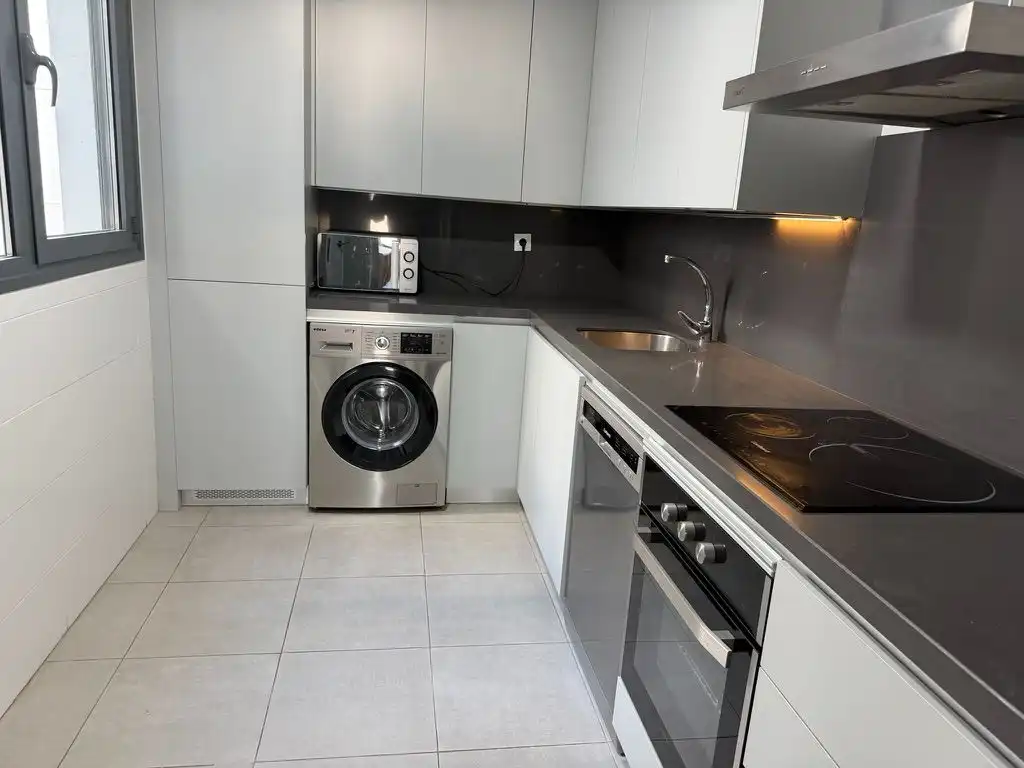 Flat for rent in Calle Orson Welles, 20, El Tejar - Hacienda Bizcochero Kitchen of Flat for rent in Málaga with Air Conditioner, Heating and Terrace