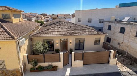 Casa adosada en venda a Calle Infanta Cristina, 1, Olula del Río, Almería - imatge 2 Foto 2 de Casa adosada en venda a Calle Infanta Cristina, 1, Olula del Río, Almería