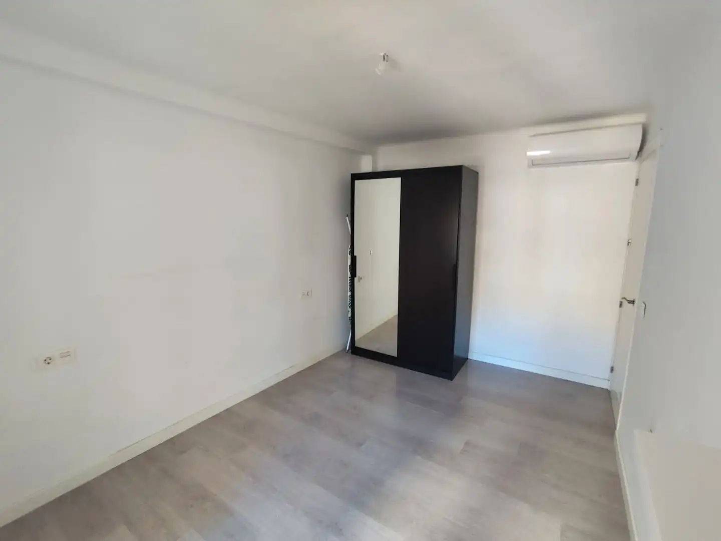 Wohnung zum Verkauf in Calle Martínez de la Rosa, 12, Los Castillejos - La Trinidad Wohnung zum Verkauf in Calle Martínez de la Rosa, 12, Los Castillejos - La Trinidad