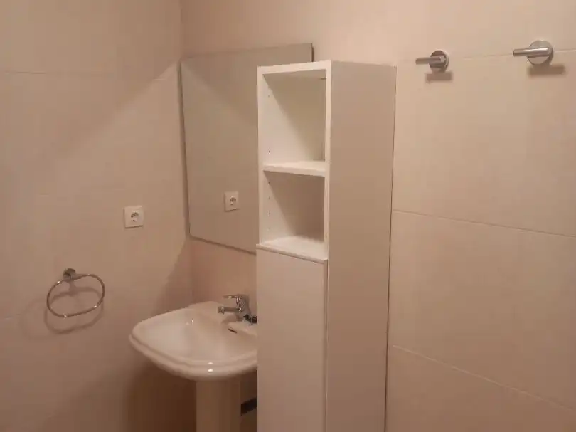 Flat for rent in Calle Catania, 8, Aguadulce Norte Bathroom of Flat for rent in Roquetas de Mar with Air Conditioner and Terrace