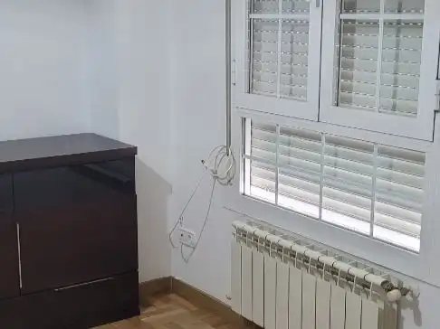 Flat for sale in Calle Alameda del Valle, 36, Ensanche de Vallecas - La Gavia Bedroom of Flat for sale in Madrid Capital with Air Conditioner and Swimming Pool