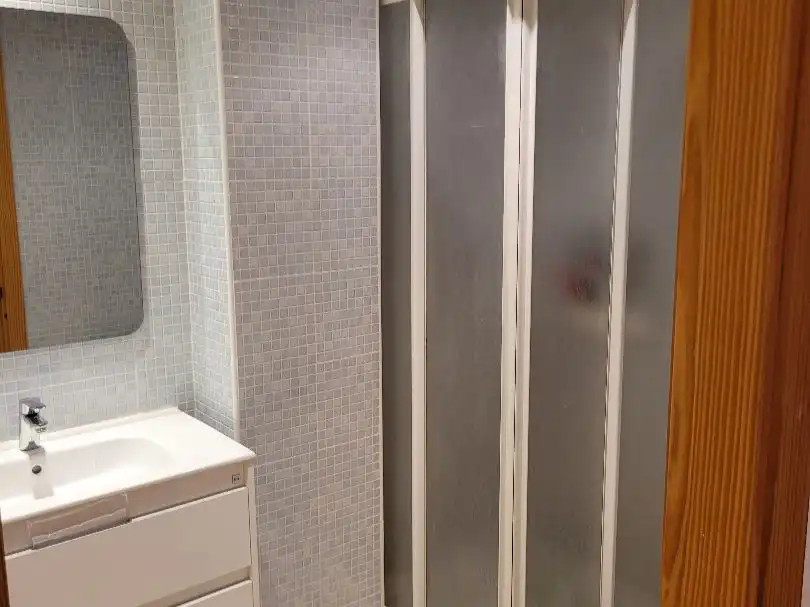 Baño de Piso en venta en  Palma de Mallorca con Aire acondicionado, Calefacción y Terraza