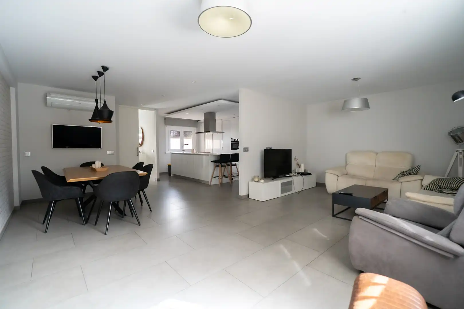 Sala de estar de Piso en venta en Níjar con Aire acondicionado, Calefacción y Terraza