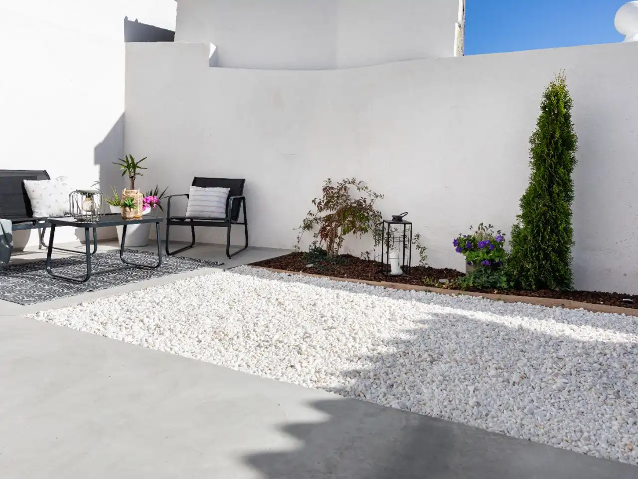 Einfamilien-Reihenhaus zum Verkauf in cálago, Vilanova de Arousa Terrasse von Einfamilien-Reihenhaus zum Verkauf in Vilanova de Arousa mit Heizung, Privatgarten und Abstellraum
