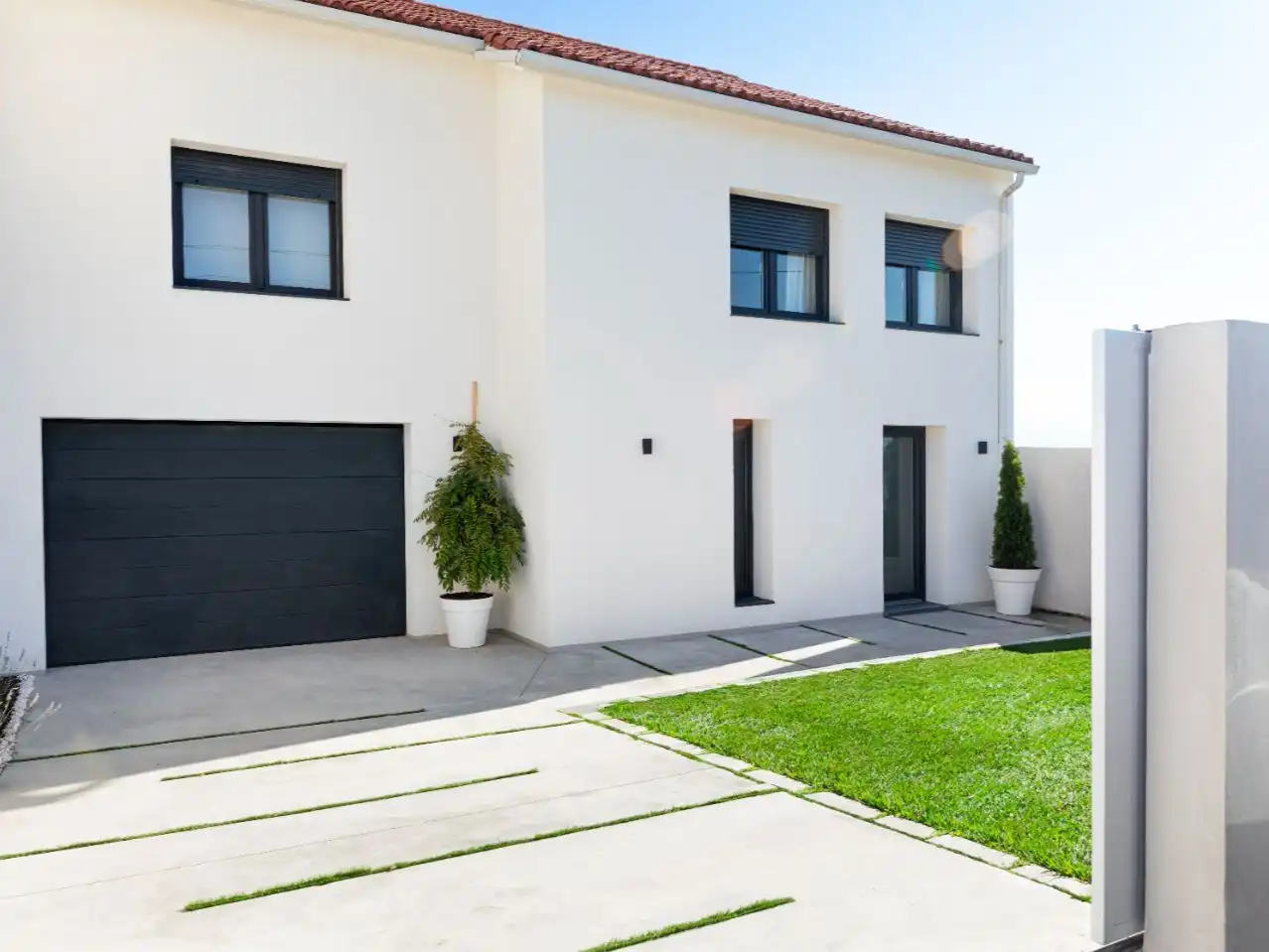 Einfamilien-Reihenhaus zum Verkauf in cálago, Vilanova de Arousa Außenansicht von Einfamilien-Reihenhaus zum Verkauf in Vilanova de Arousa mit Heizung, Privatgarten und Abstellraum