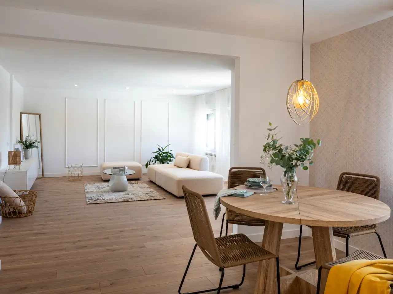 Einfamilien-Reihenhaus zum Verkauf in cálago, Vilanova de Arousa Wohnzimmer von Einfamilien-Reihenhaus zum Verkauf in Vilanova de Arousa mit Heizung, Privatgarten und Abstellraum