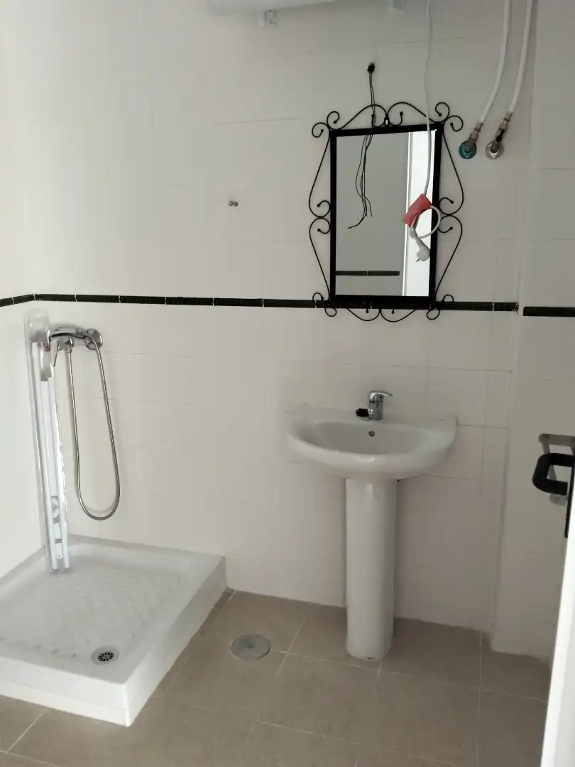 Apartament de lloguer a Calle Galicia, 52, El Cerro Bany de Apartament de lloguer en Sevilla