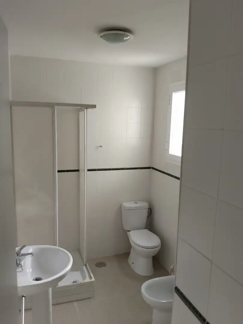 Apartament de lloguer a Calle Galicia, 52, El Cerro Bany de Apartament de lloguer en Sevilla