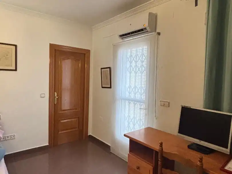 Wohnung zum Verkauf in Alcantarilla mit Klimaanlage, Terrasse und Balkon