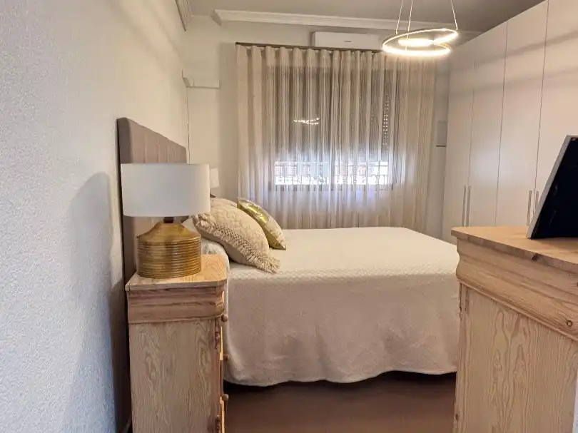Schlafzimmer von Wohnung zum Verkauf in Alcantarilla mit Klimaanlage, Terrasse und Balkon