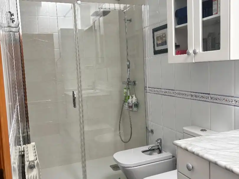 Badezimmer von Wohnung zum Verkauf in Alcantarilla mit Klimaanlage, Terrasse und Balkon