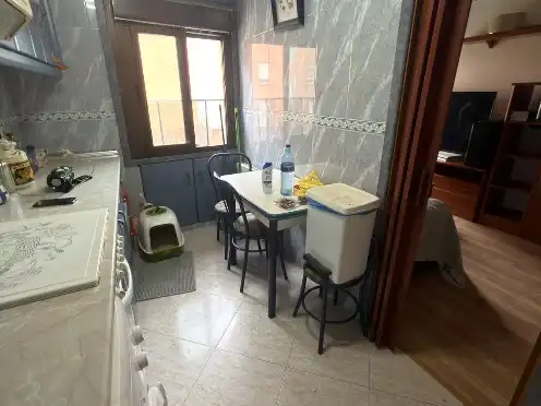 Pis en venda a Calle Río Eo, 6, Ventanielles Cuina de Pis en venda en Oviedo