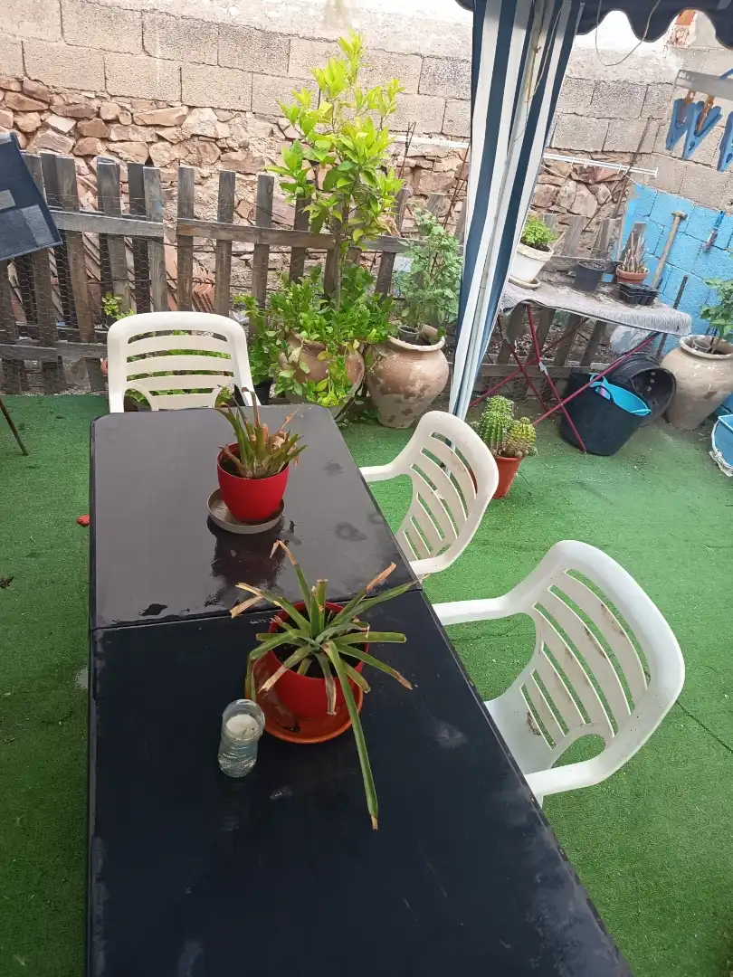 Casa adosada en venta en Calle de Eugenio Fernández, 13, Villamanrique Terraza de Casa adosada en venta en Villamanrique con Jardín privado y Amueblado