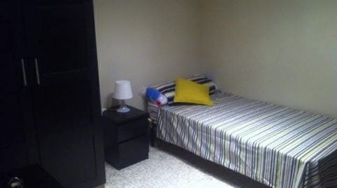 Foto 3 de Piso de alquiler en Plaza Eugenio Hermoso, 1, Fuentepiña, Huelva Capital