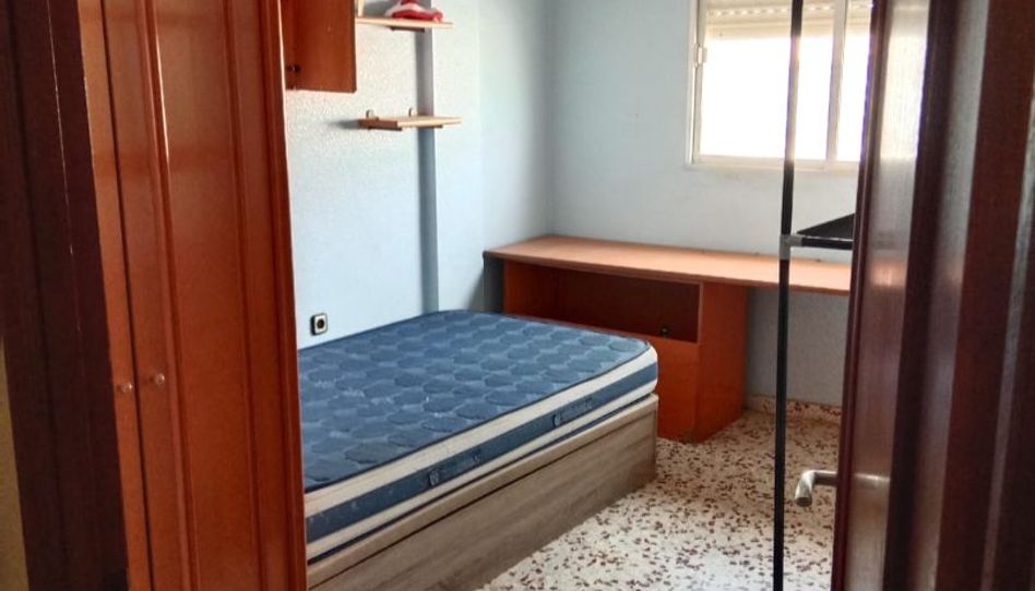 Habitación en Calle Brasil, 21, Los Dolores, Cartagena - imagen 1 Foto 1 de Habitación en Calle Brasil, 21, Los Dolores, Cartagena