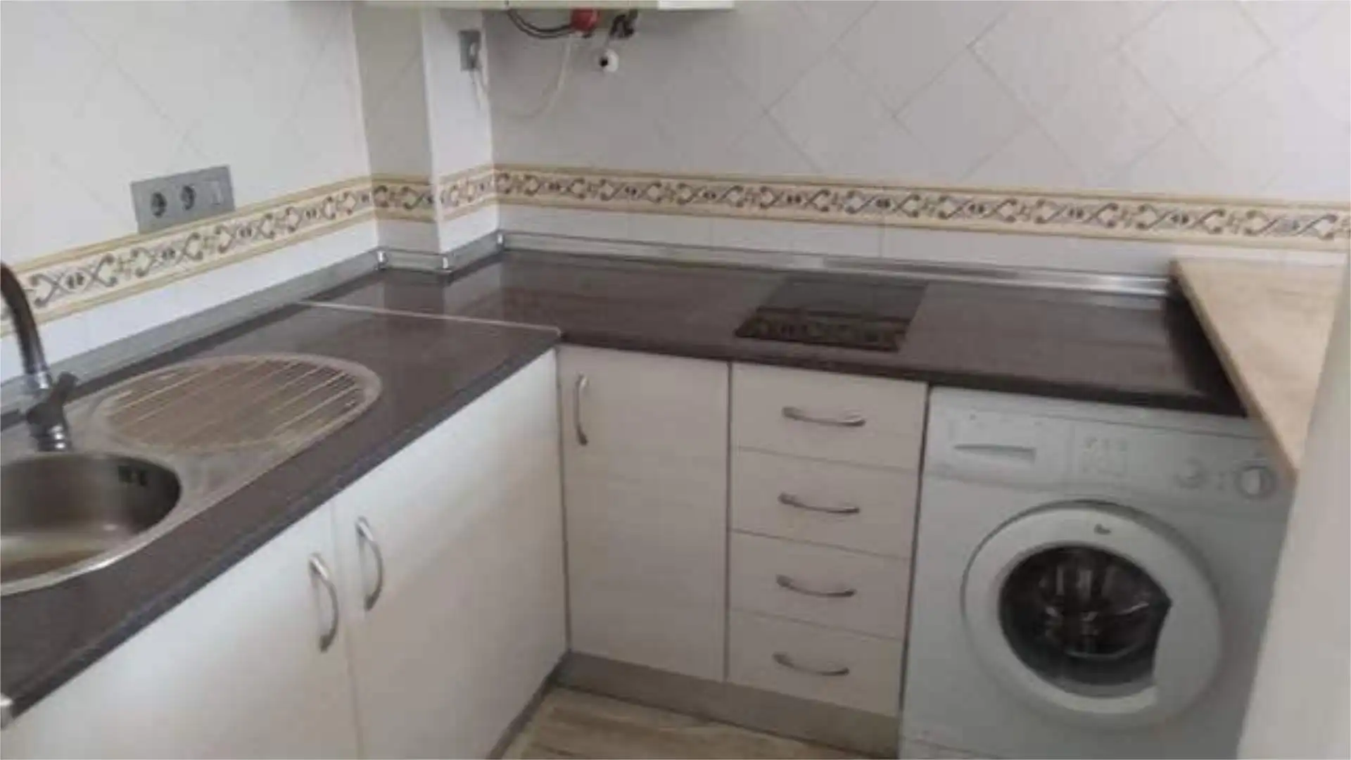 Apartament de lloguer a Centro - Doña Mercedes Cuina de Apartament de lloguer en Dos Hermanas amb Calefacció