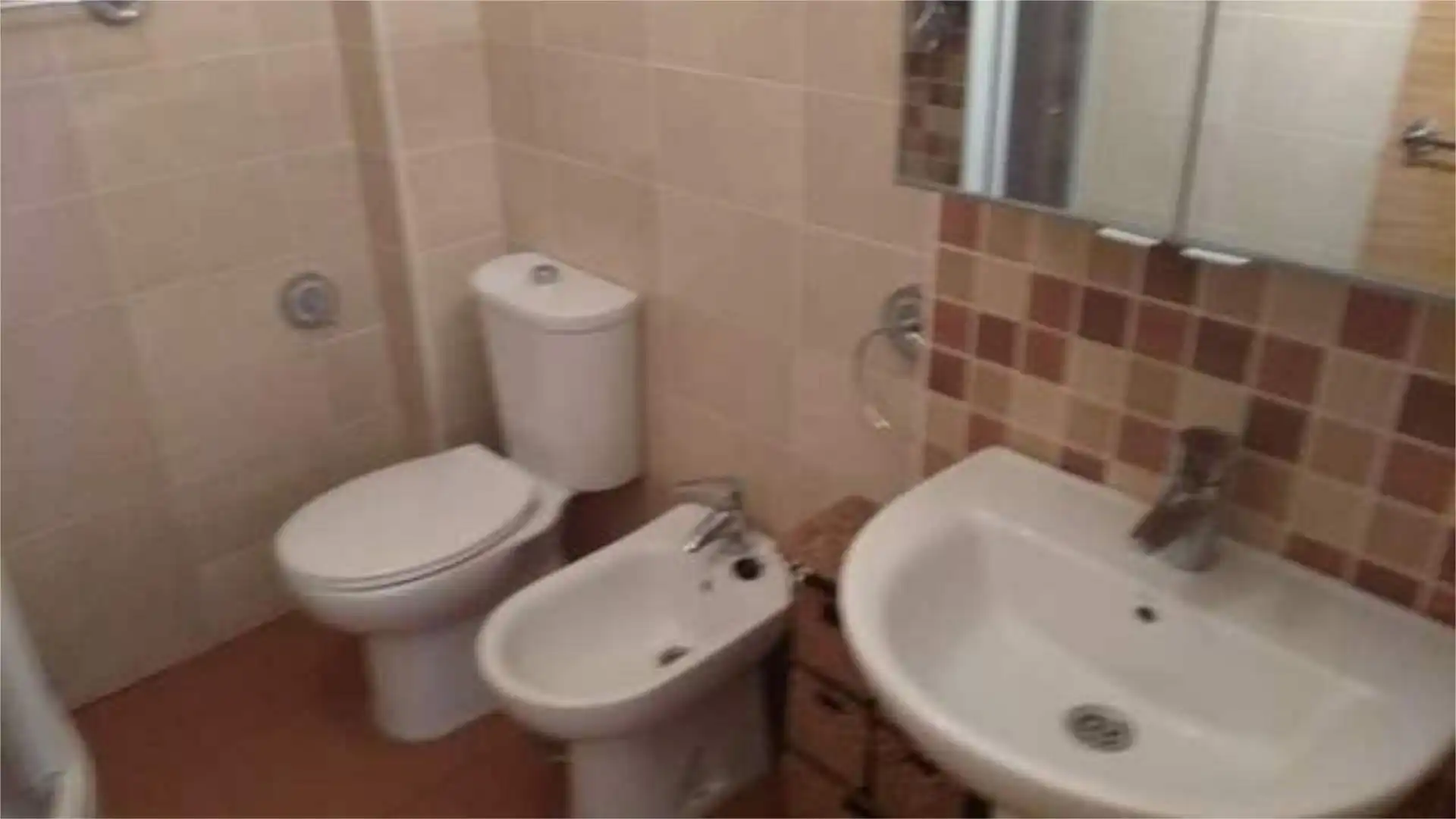 Apartament de lloguer a Centro - Doña Mercedes Bany de Apartament de lloguer en Dos Hermanas amb Calefacció
