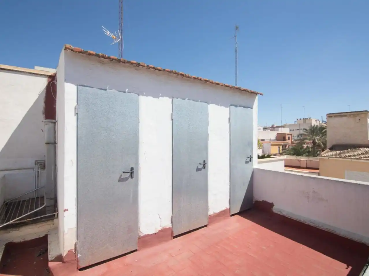 Pis de lloguer a Carrer Hernán Cortés, 9, El Raval - Portes Encarnades Pis de lloguer a Carrer Hernán Cortés, 9, El Raval - Portes Encarnades