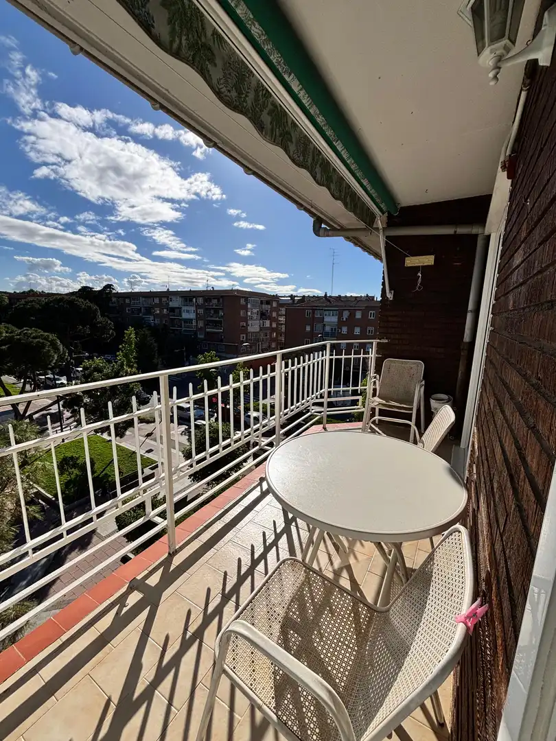 Flat for sale in Calle Atenas, 9, Juan de la Cierva Flat for sale in Calle Atenas, 9, Juan de la Cierva