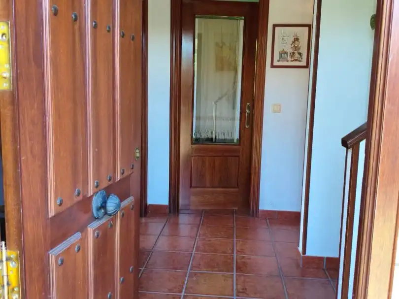 Casa o xalet en venda a Quintanaortuño Casa o xalet en venda en Quintanaortuño amb Balcó