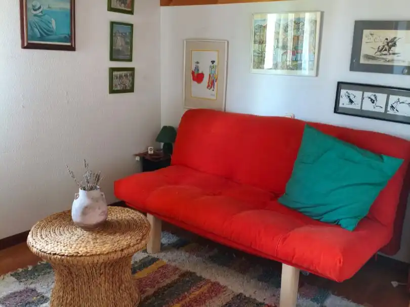 Casa o xalet en venda a Quintanaortuño Sala d'estar de Casa o xalet en venda en Quintanaortuño amb Balcó