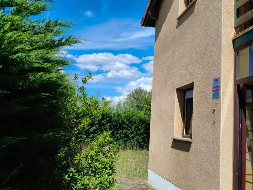 Casa o xalet en venda a Quintanaortuño Casa o xalet en venda en Quintanaortuño amb Balcó