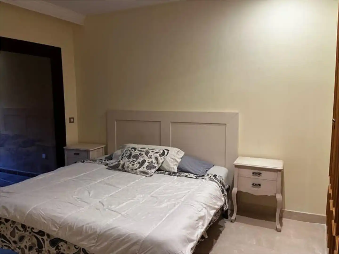 Bedroom of Flat for share in Estepona  with Heating, Private garden and Terrace