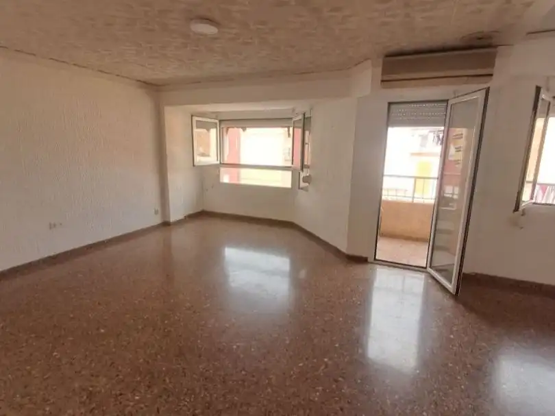 Sala de estar de Piso en venta en Bellreguard con Aire acondicionado, Terraza y Balcón