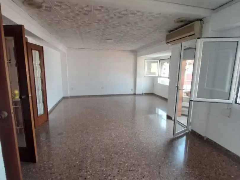 Sala de estar de Piso en venta en Bellreguard con Aire acondicionado, Terraza y Balcón