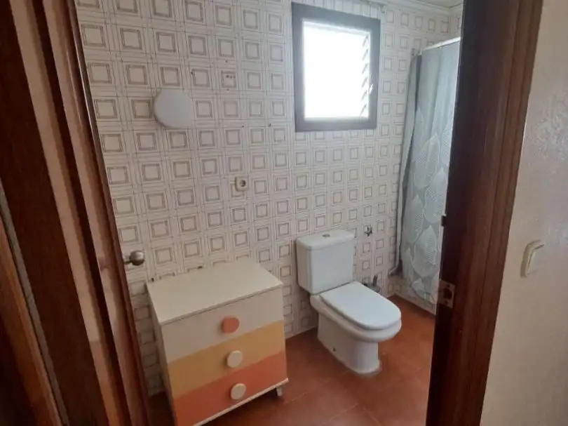 Baño de Piso en venta en Bellreguard con Aire acondicionado, Terraza y Balcón