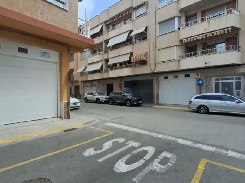 Parking de Piso en venta en Bellreguard con Aire acondicionado, Terraza y Balcón