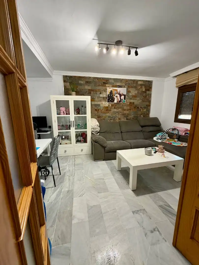 Wohnzimmer von Einfamilien-Reihenhaus zum Verkauf in La Línea de la Concepción