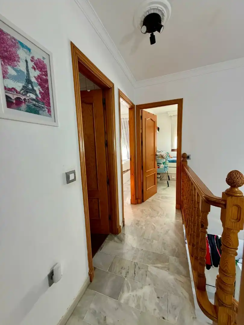 Einfamilien-Reihenhaus zum Verkauf in La Línea de la Concepción