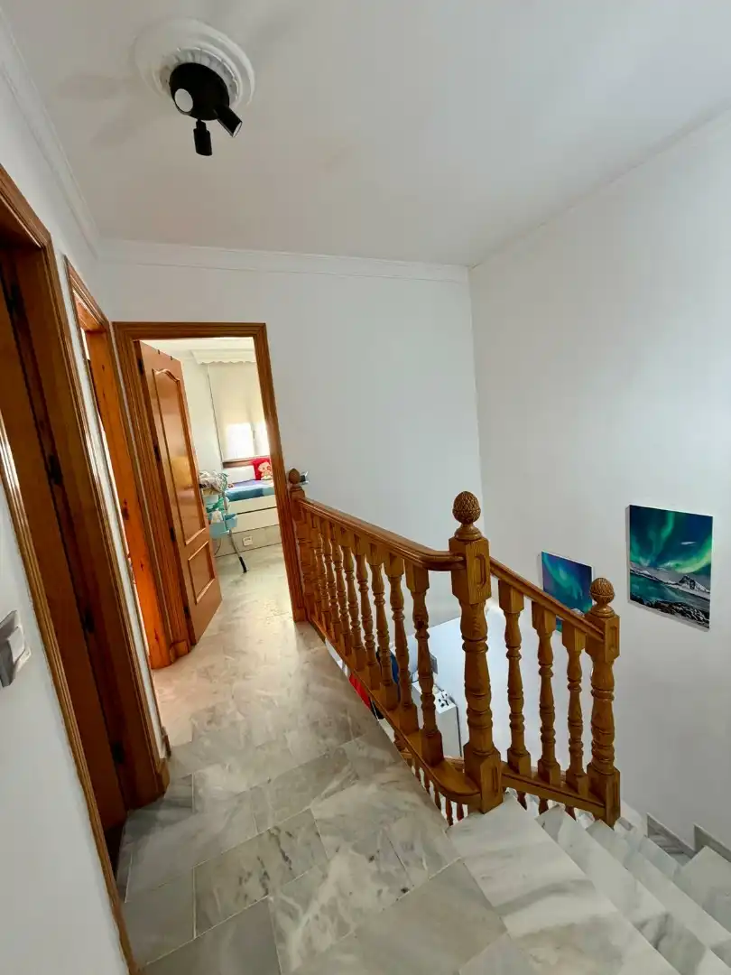 Einfamilien-Reihenhaus zum Verkauf in La Línea de la Concepción