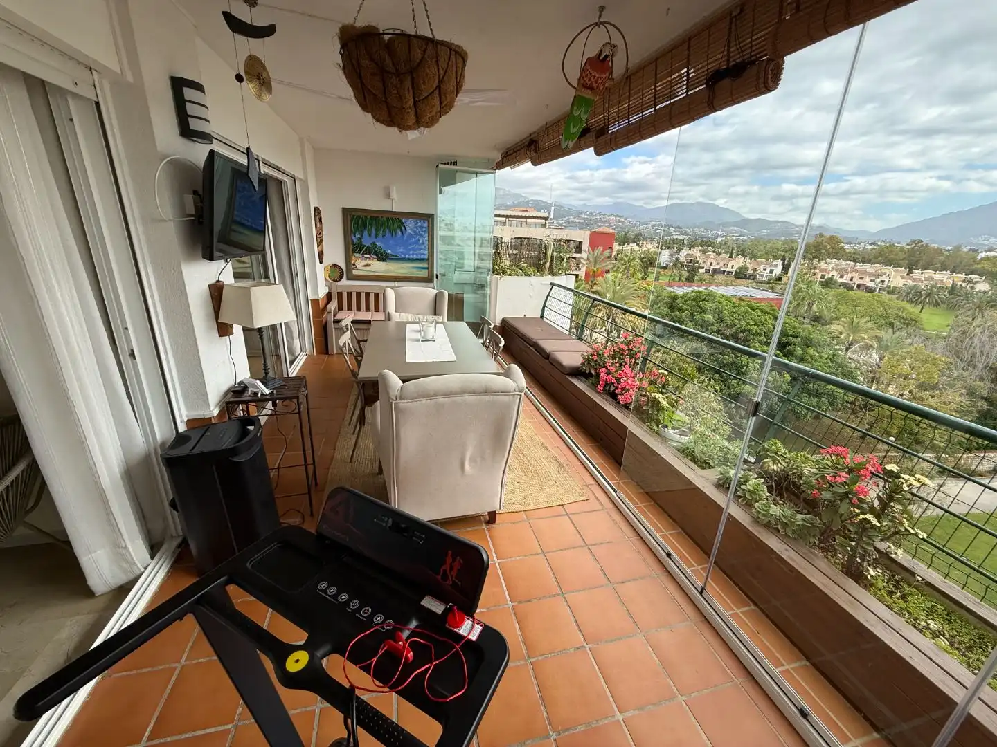 Terrasse von Wohnung zum Verkauf in Marbella mit Klimaanlage, Terrasse und Schwimmbad