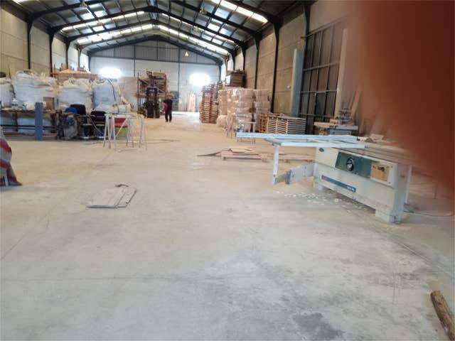 Nave industrial en Alquiler en Los Palacios y Villafranca